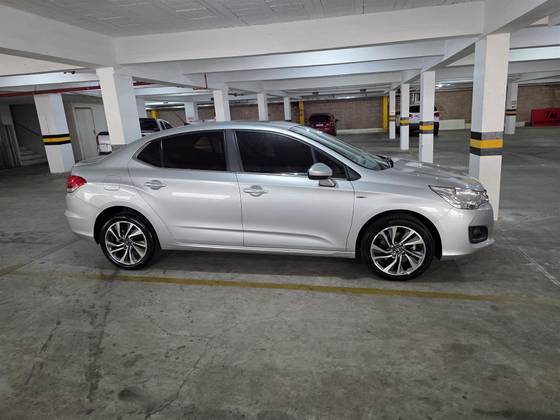 CITROËN C4 LOUNGE 1.6 EXCLUSIVE 16V TURBO FLEX 4P AUTOMÁTICO